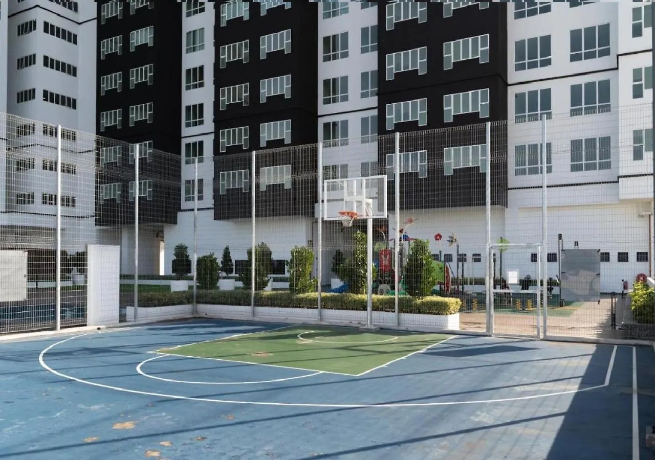 Ambercove - Pool /Sea View - 4~6Pax Apartment Malacca