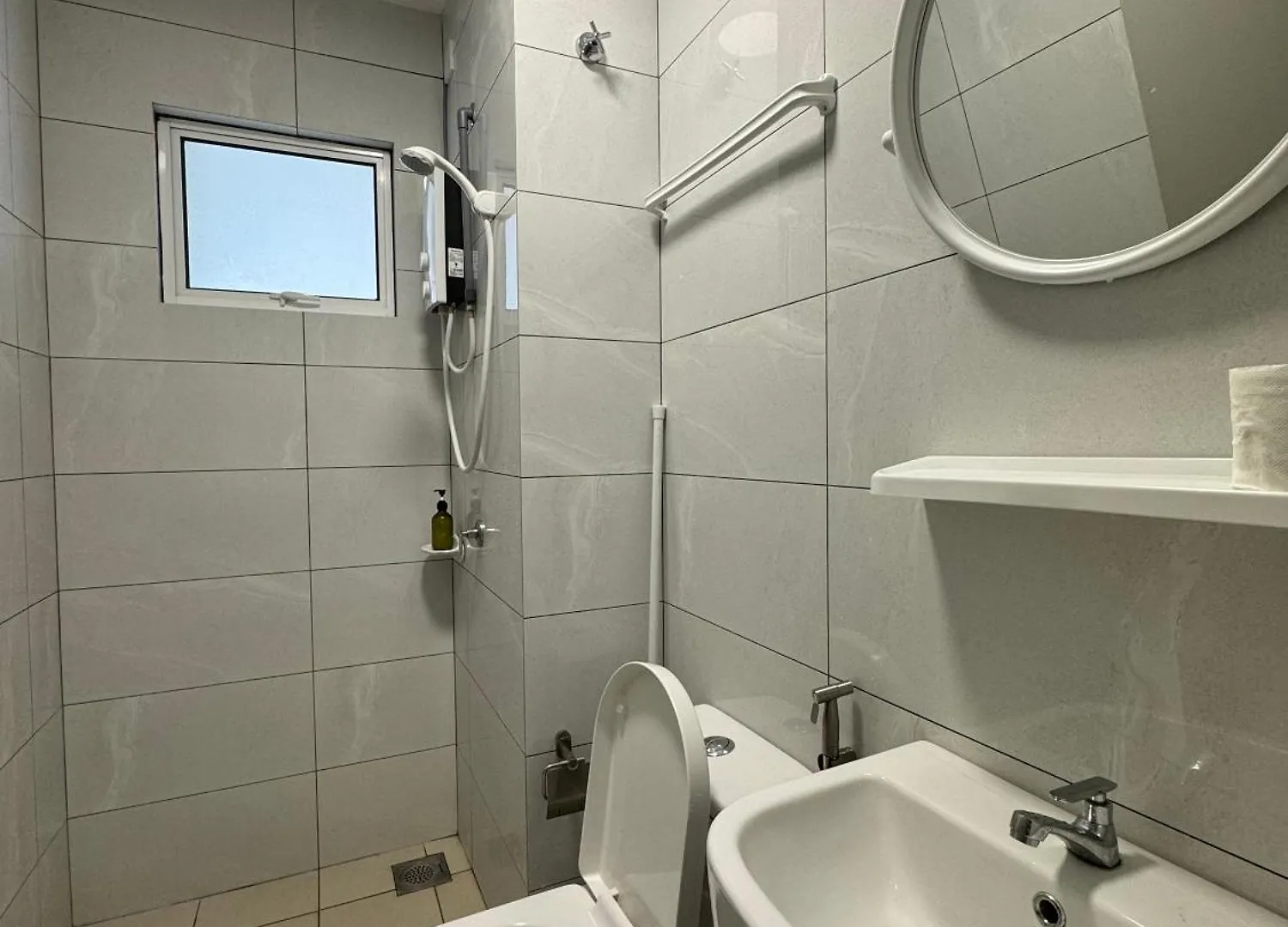 Ambercove - Pool /Sea View - 4~6Pax Apartment Malacca