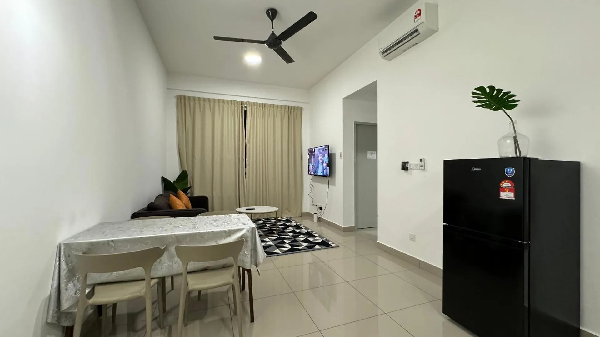 Ambercove - Pool /Sea View - 4~6Pax Apartment Malacca